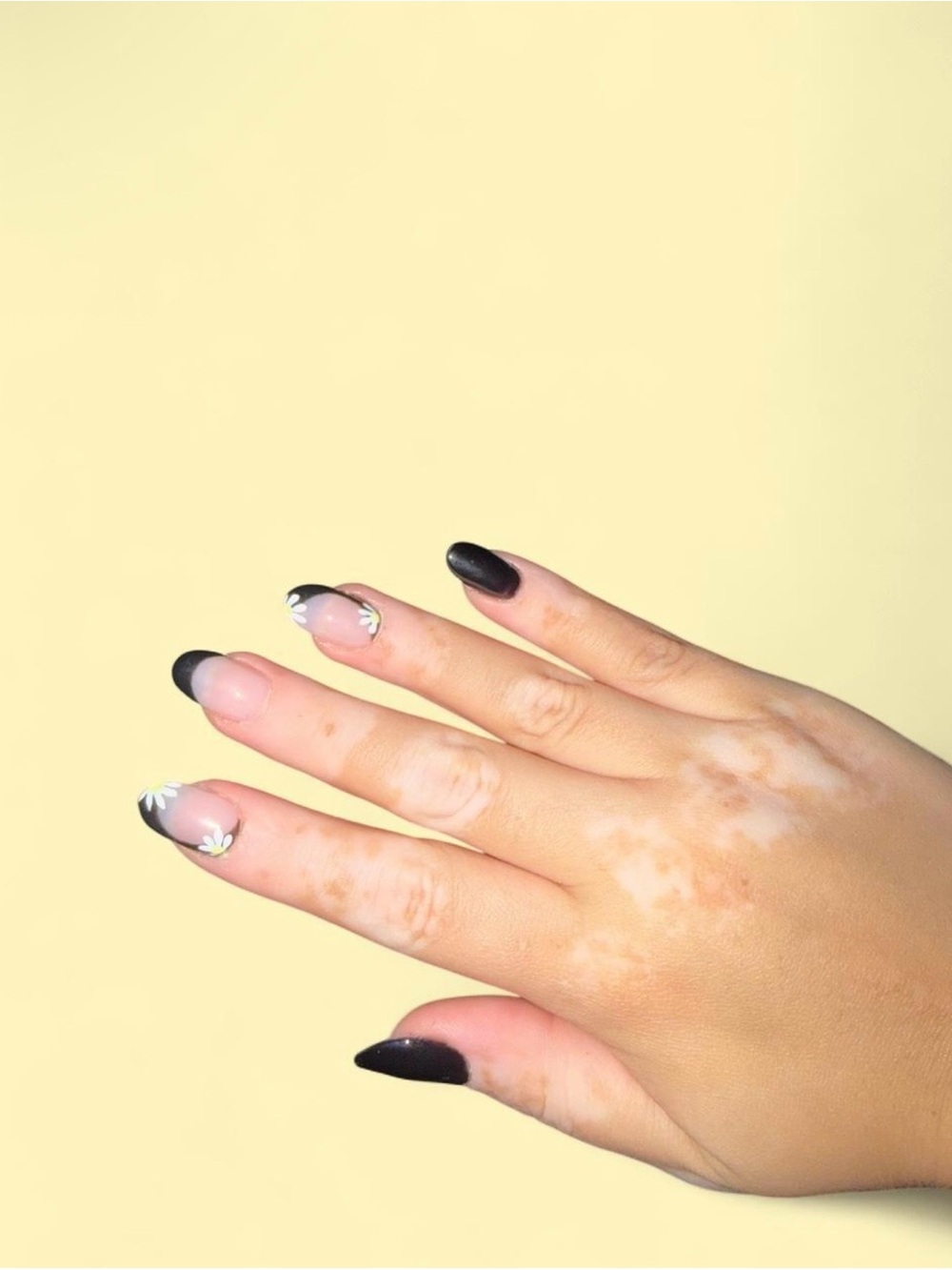 Black Floral Accent Almond Press-On Nails - Women Accessories